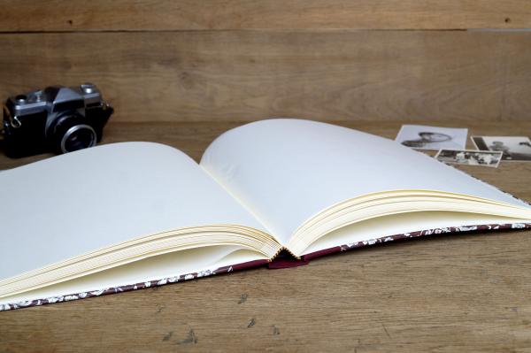Large album for photos, brightly handcrafted from Germany